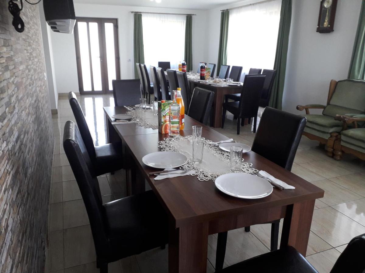Vila Aloman Sebeş 외부 사진